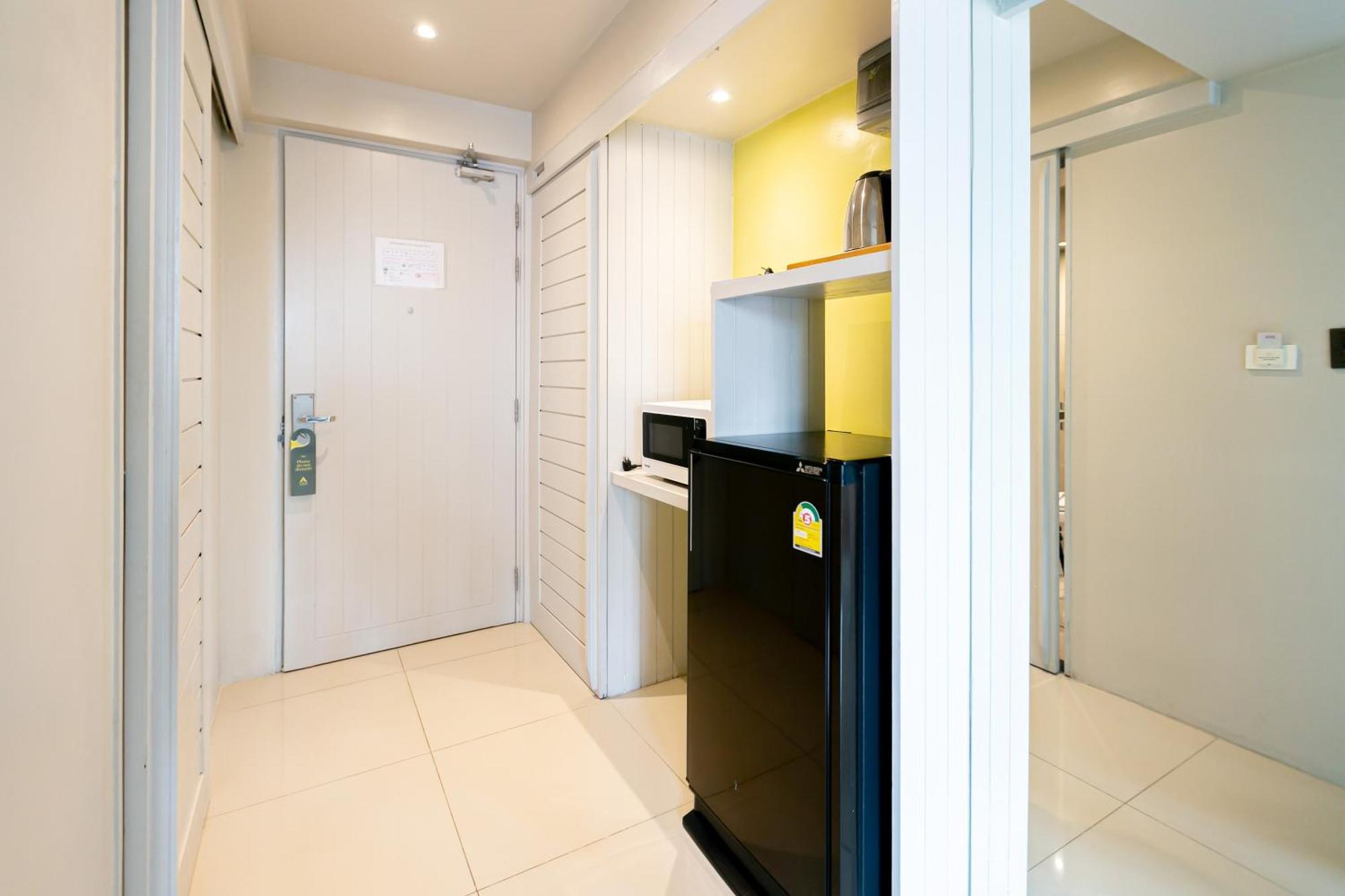 A Room Bangkok Sathorn Exterior foto